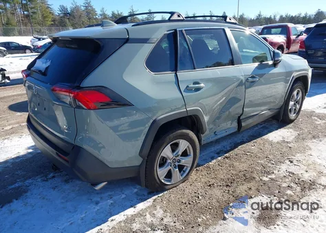 2019 Toyota Rav4 Xle from USA, damaged, VIN JTMP1RFV8KD022343
